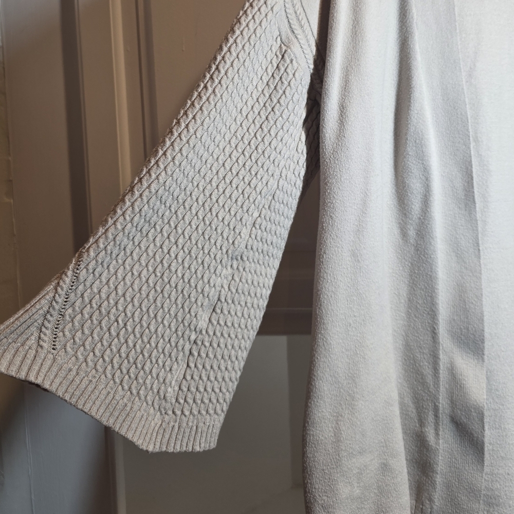 Tahari Cream Textured Sleeve Cardigan